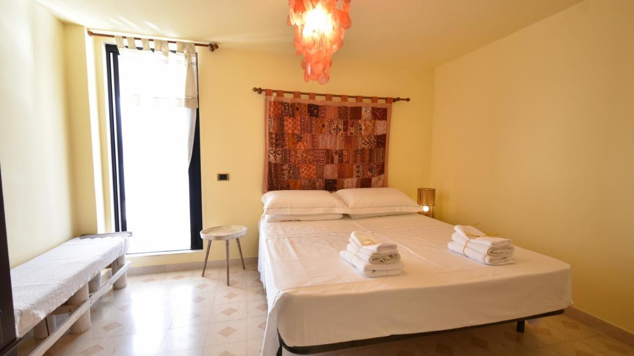 Les Maisons La Mansardina By Rentbeat Sannicola Esterno foto